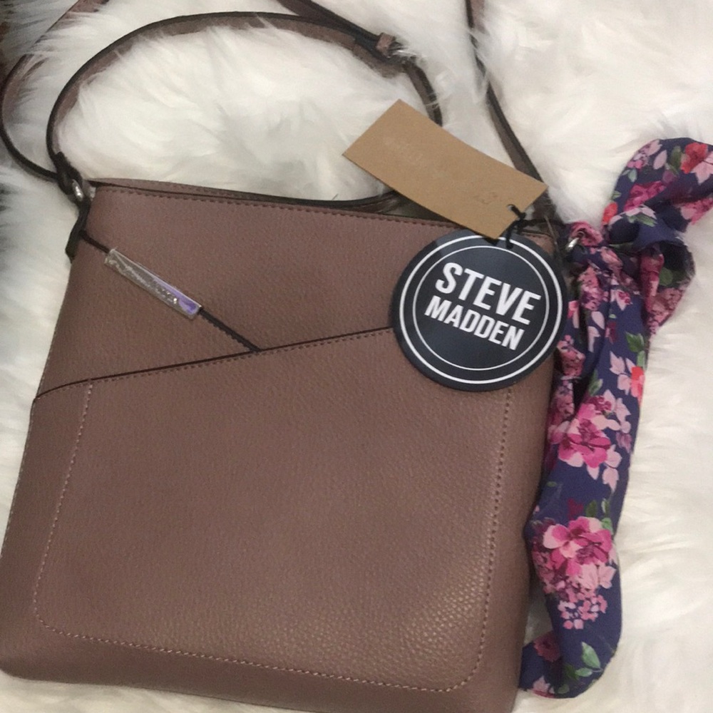 Steve Madden Mauve Bcyprus Bag, NWT $45